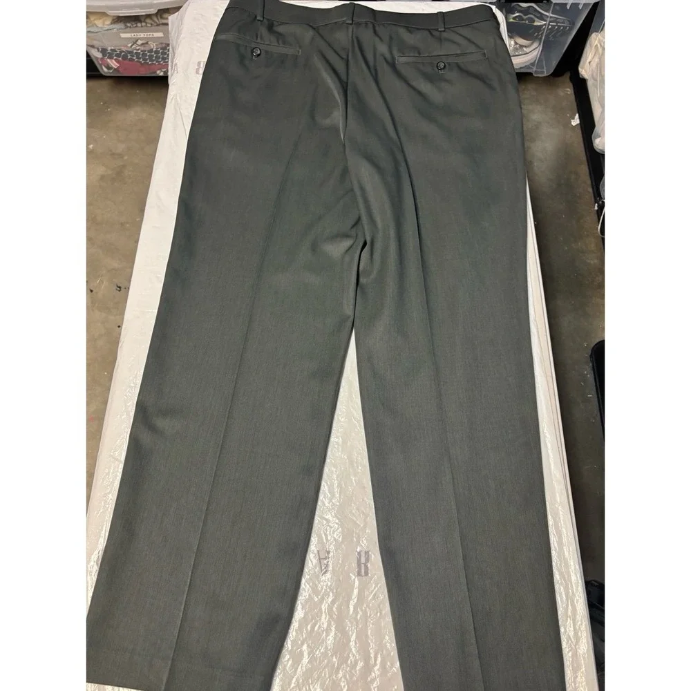 Van‎ Heusen Traveler Pants Men's 38X32 Non Iron